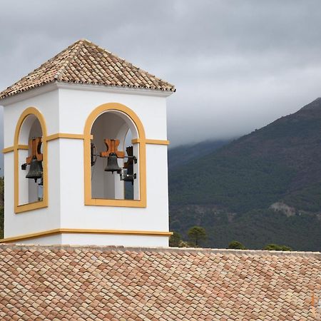 Hermosa Casita De Pueblo Con Piscina En Бенахавис Экстерьер фото
