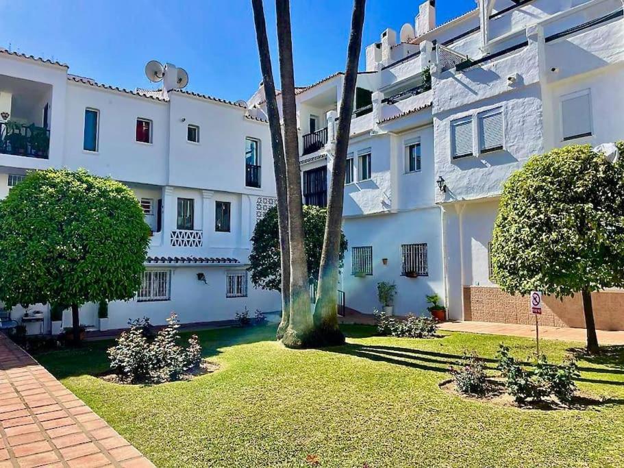 Hermosa Casita De Pueblo Con Piscina En Бенахавис Экстерьер фото